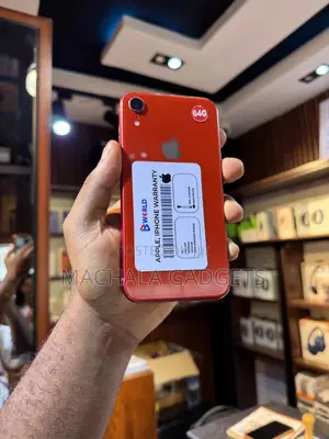 Apple iPhone XR 64 GB Red