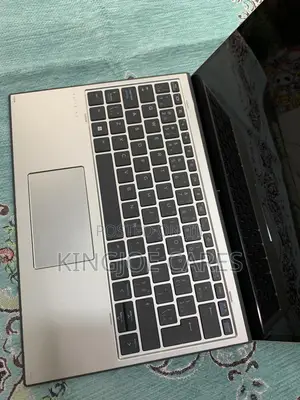 Laptop HP Elite X2 G8 16GB Intel Core I5 SSD 256GB