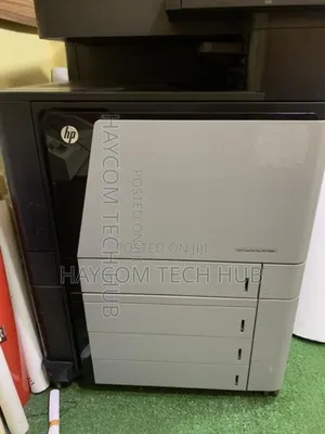 HP Color Laserjet Flow MFP M880