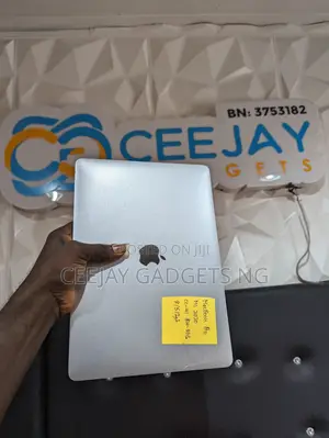 Laptop Apple MacBook Pro 2020 M1 8GB Apple M1 SSD 512GB
