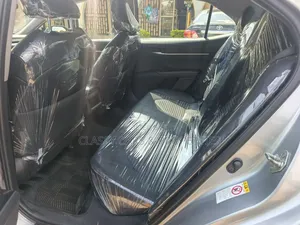 Toyota Camry 2019 Silver