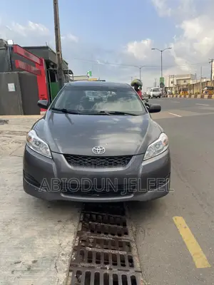 Toyota Matrix 2010 Gray