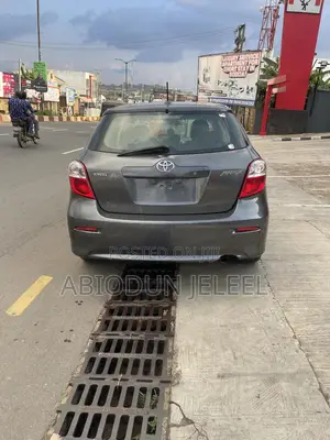 Toyota Matrix 2010 Gray