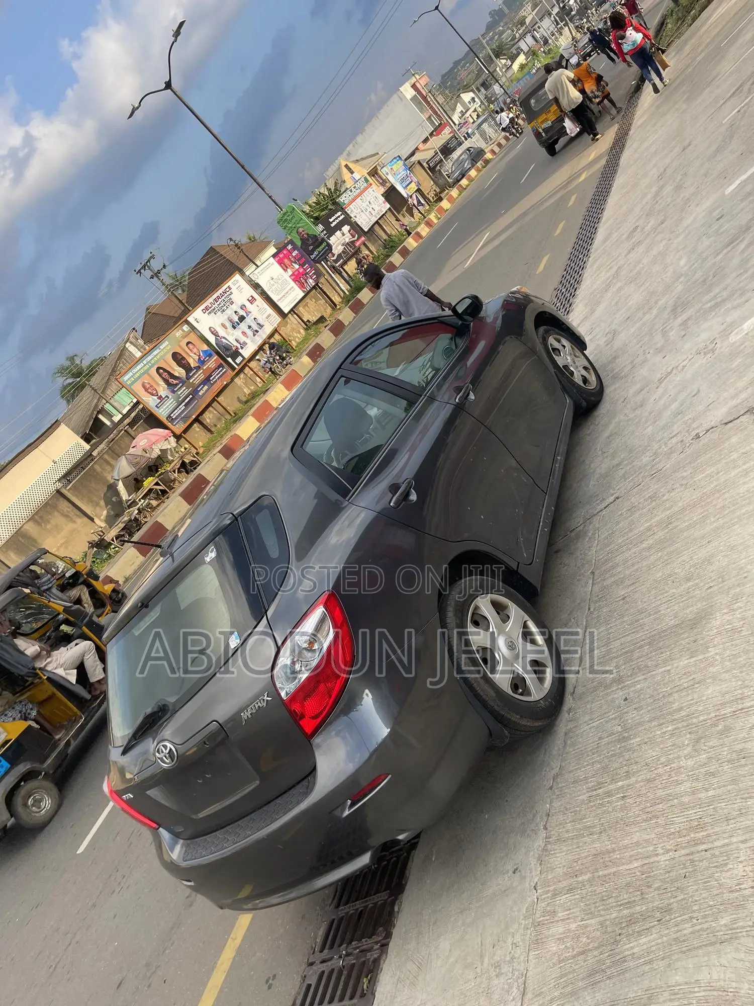 Toyota Matrix 2010 Gray