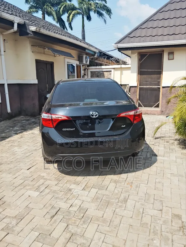 Toyota Corolla LE Eco 4cyl 2A) 2018 Black in Utako Cars