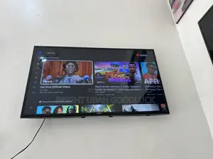 Samsung 43 Inches Full Smart Tv 4k Altra Tv With Free Netflix Acct Blu