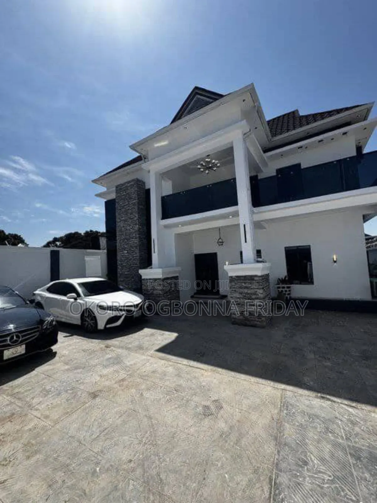 Fitted Gray Balcony