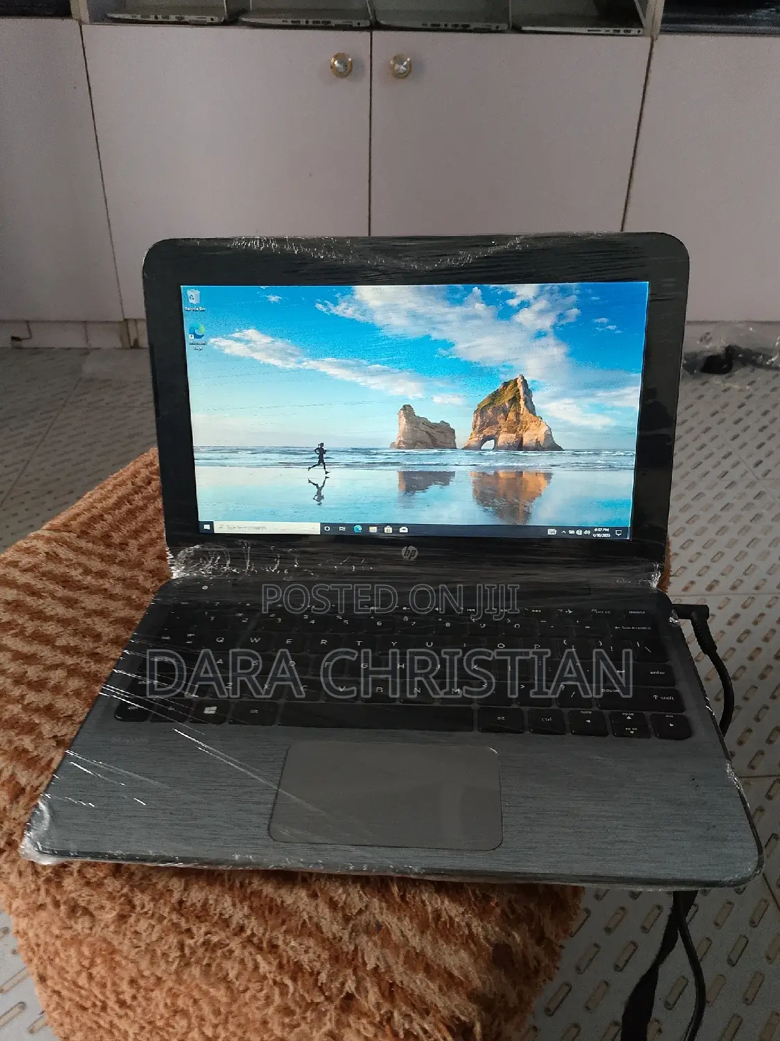 New Laptop HP 4GB Intel Pentium SSD 60GB