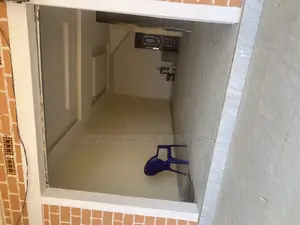 Warehouse Shop