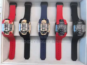 Hublot Quality Luxury Men Chronograph Rubber Strap Wristwatch