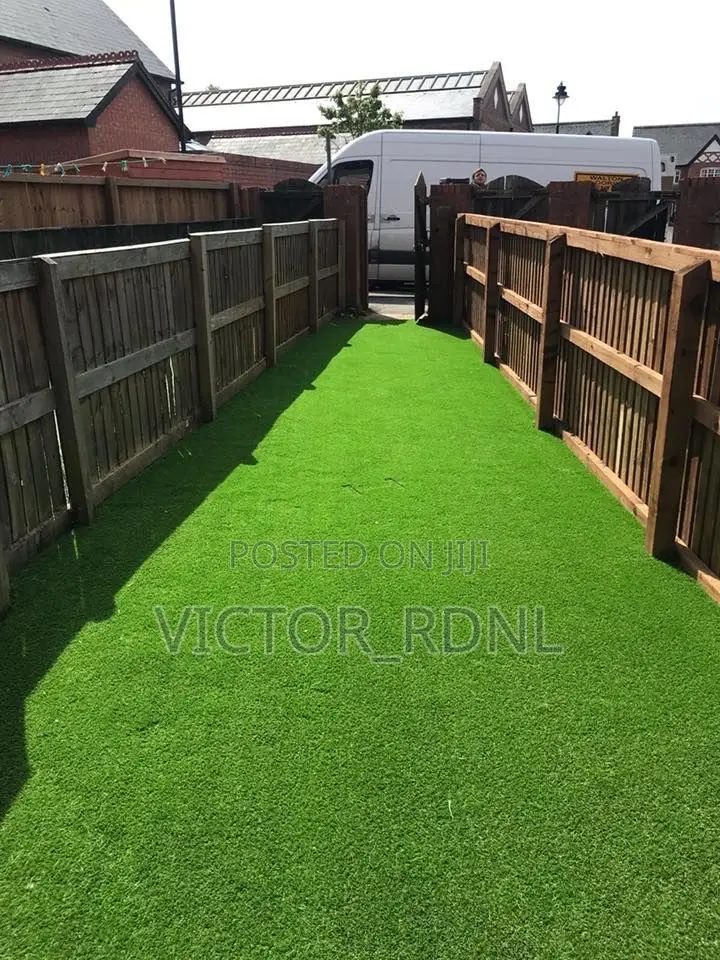 Neat Artificial Carpet Grass