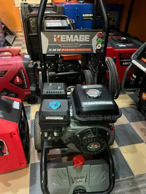 Brand New 6.5hp Kemage Pressure Washer With One Year Warranty