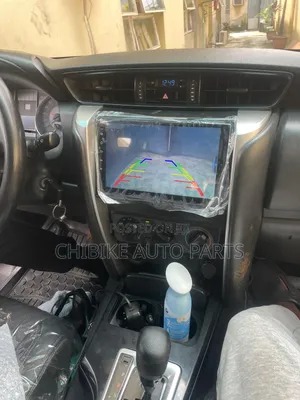 Toyota Fortuner 2017-2023 GPS Navigation/Reverse Camera