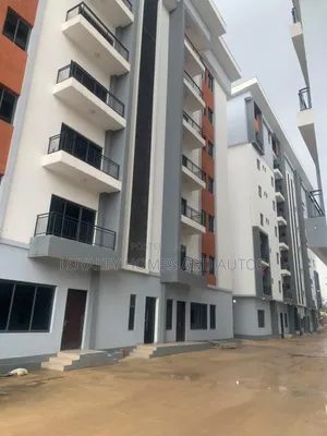 3bdrm Block of Flats in Alausa Ikeja Lagos for sale