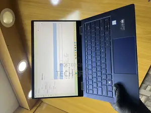 Laptop HP Elite Dragonfly x360 8th Gen 16GB Intel Core i5 SSD 256GB