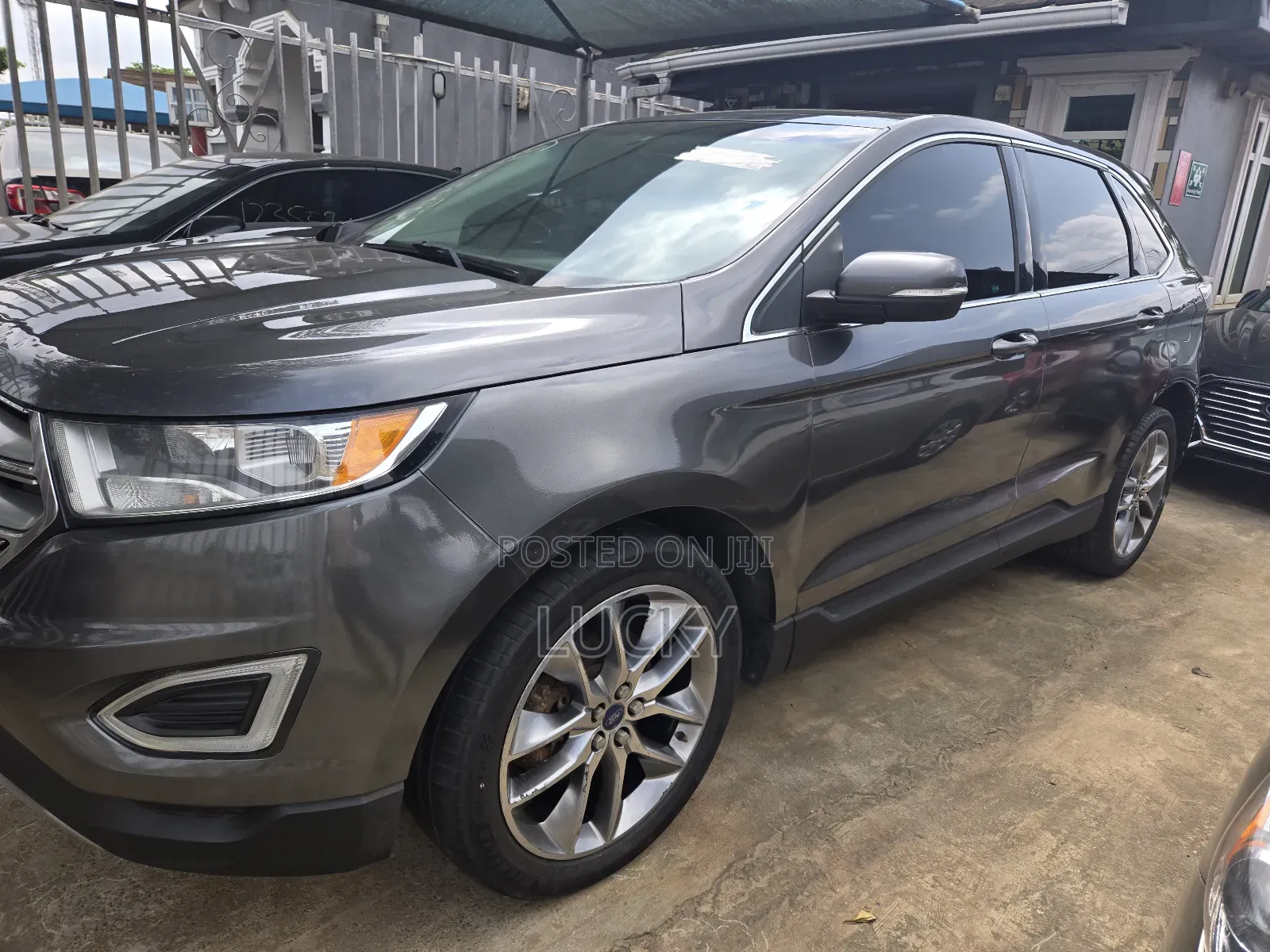 Ford Edge Sport 4dr SUV (2.7L 6cyl Turbo 6A) 2015 Gray