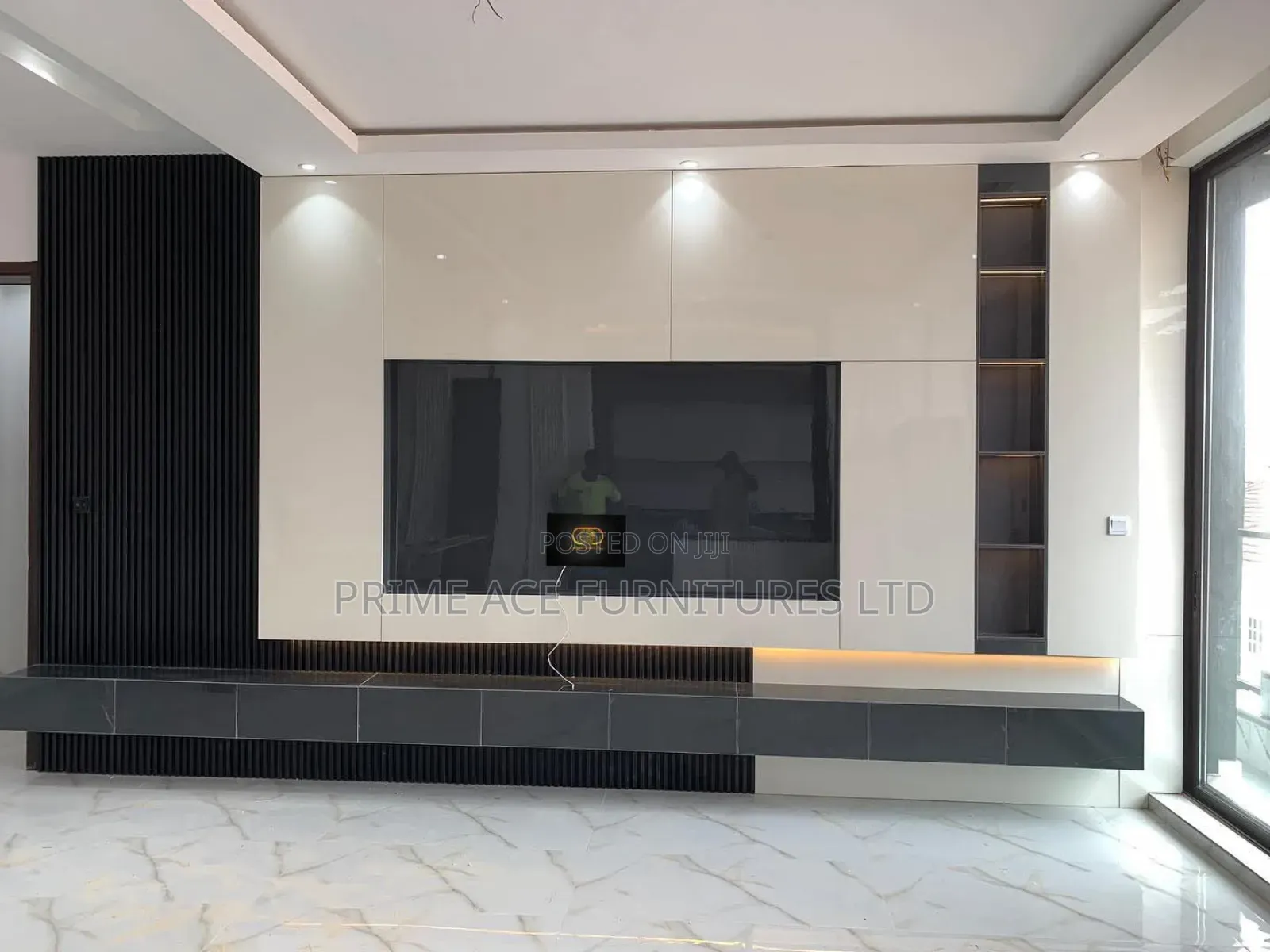 Luxury Console