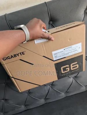 New Laptop Gigabyte 32GB Intel Core I7 SSD 1T