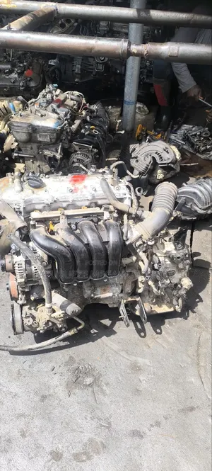 Toyota Corolla 2010 Model Engine and Gearbox