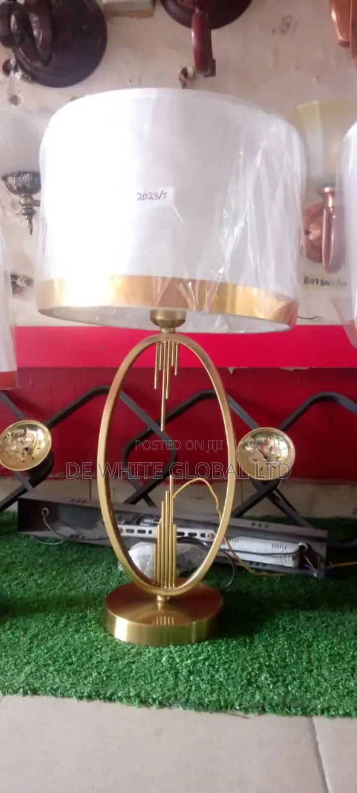 Simple Modern Lamp