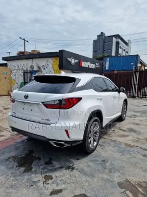 Lexus RX 350 FWD 2018 White
