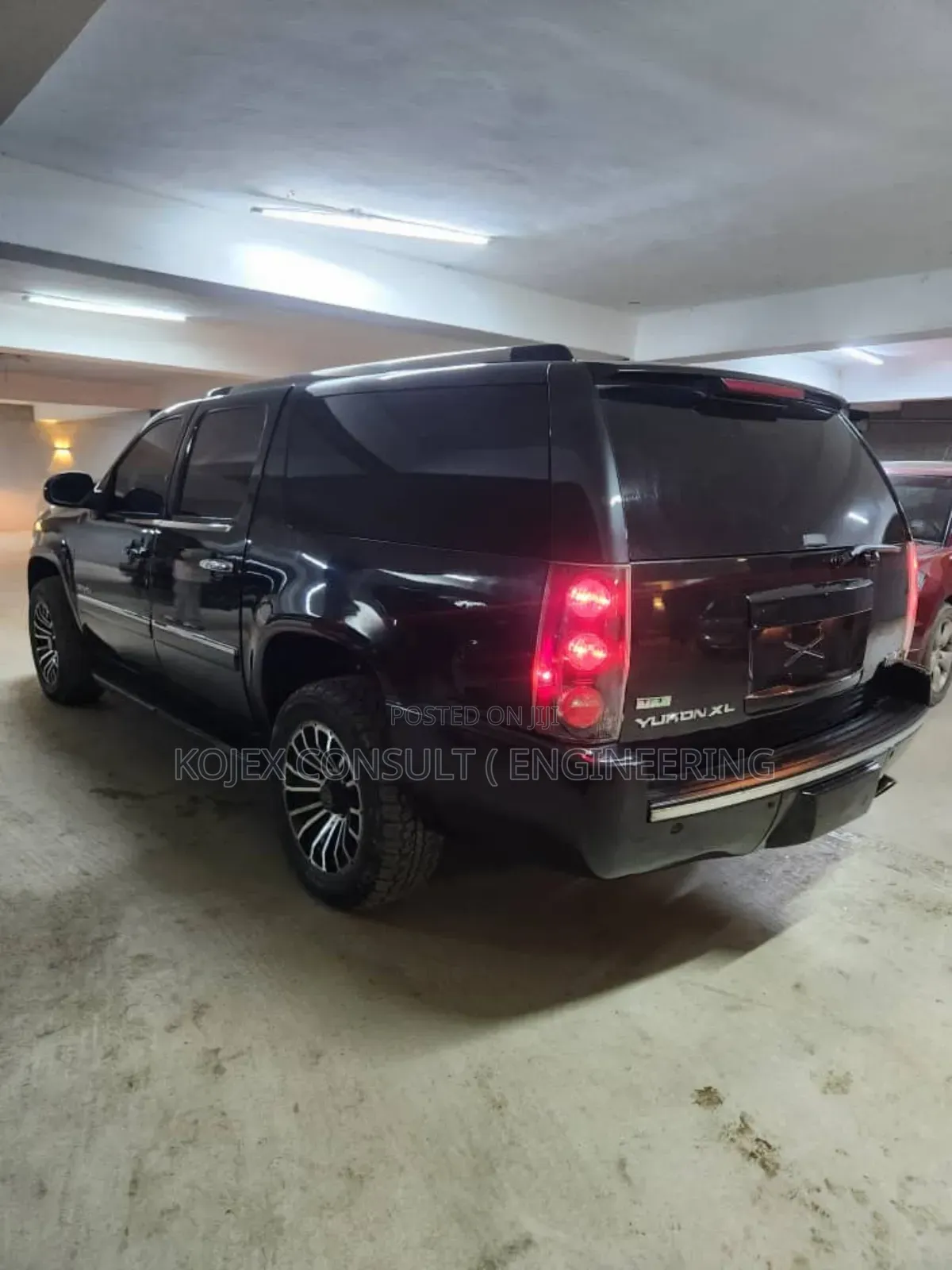 GMC Yukon XL SLT 2500 2012 Black