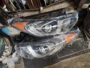 Head Lamp Hyundai Elantra Gt 2012