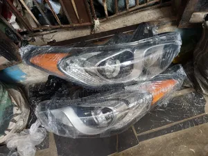 Head Lamp Hyundai Elantra Gt 2012