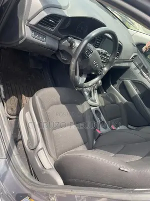Hyundai Elantra Limited 2020 Gray