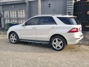 Mercedes-Benz M Class ML400 4MATIC 4dr SUV AWD (3.0L 6cyl Turbo 7A)