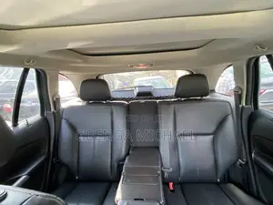 Ford Edge SEL 4dr FWD (3.5L 6cyl 6A) 2011 Silver
