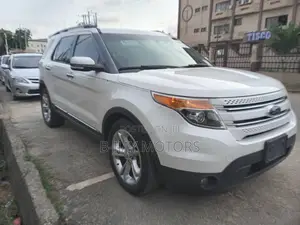 Ford Explorer Limited 4dr SUV AWD (3.5L 6cyl 6A) 2015 White