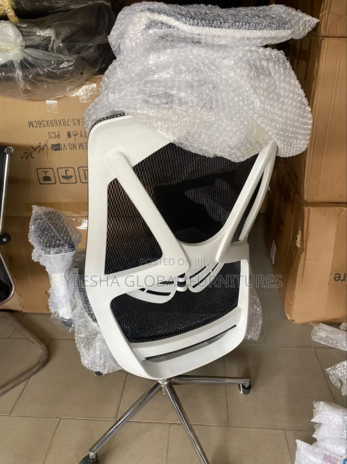 Executive Mesh Office Managers Chair White