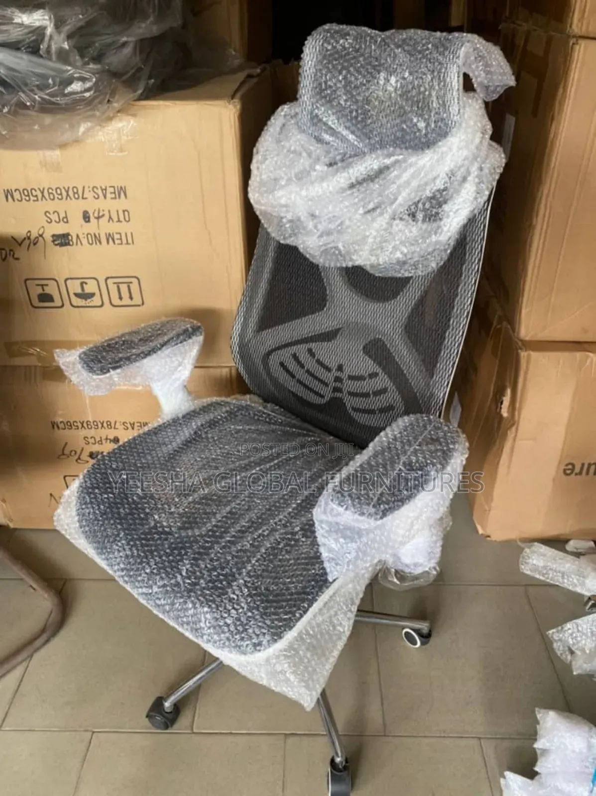 Executive Mesh Office Managers Chair White