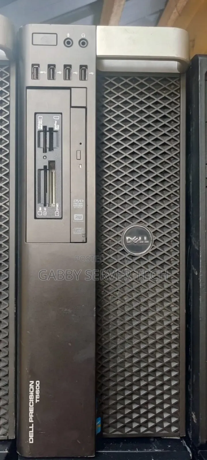Server Dell EqualLogic PS-M4110 32GB Intel Xeon HDD+SSD 1T