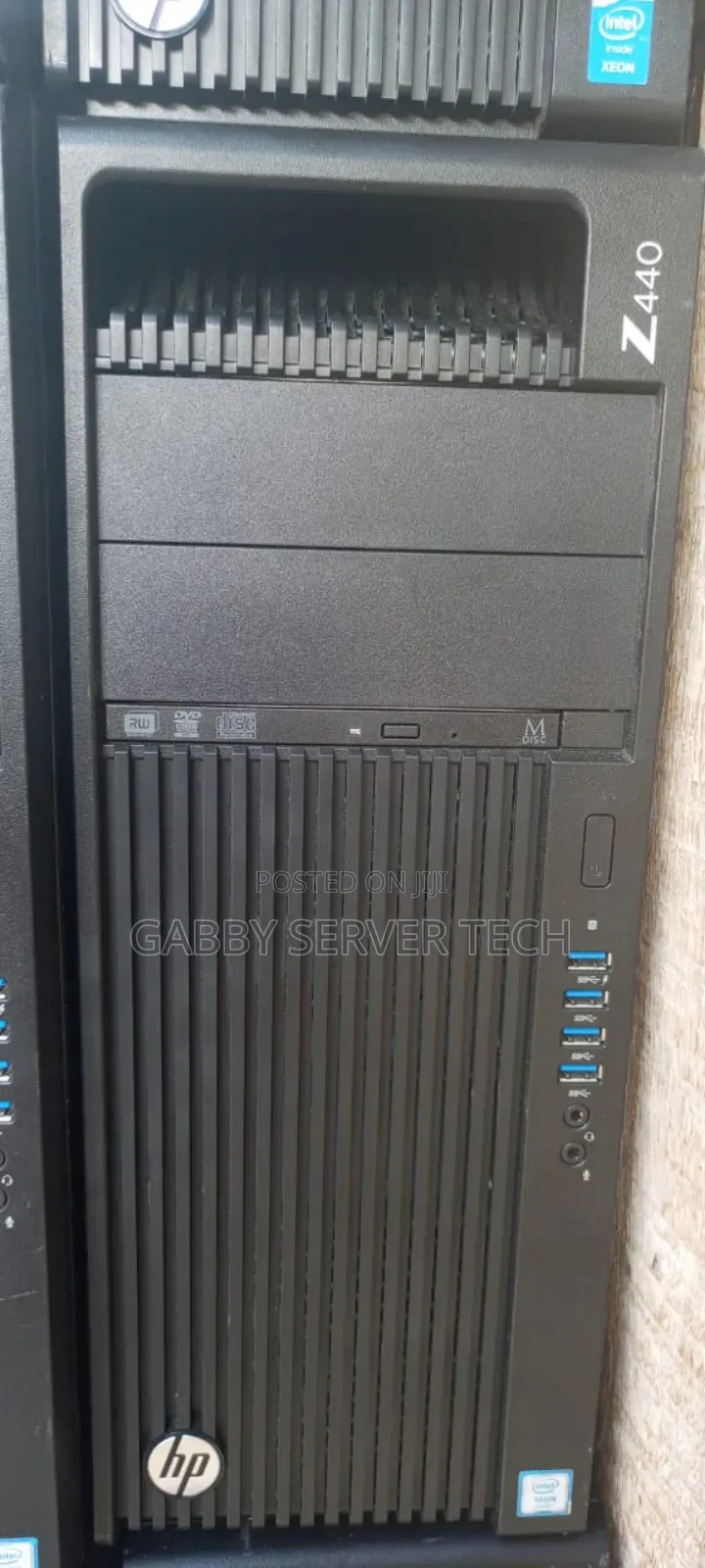 Server HP Easy Connect 32GB Intel Xeon HDD+SSD 1T