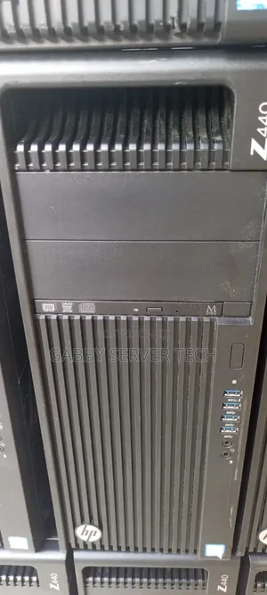 Server HP Easy Connect 32GB Intel Xeon HDD+SSD 1T