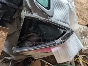 Quarter Vent Glass 2019 CRV