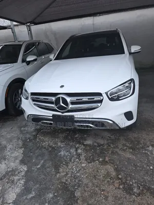 Mercedes-Benz GLC-Class 2022 Off white