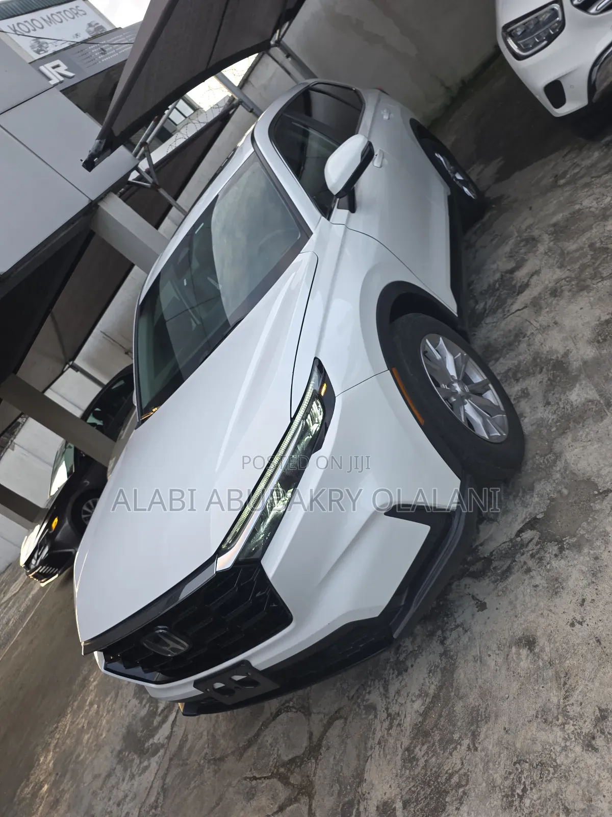 Honda CR-V 2023 White
