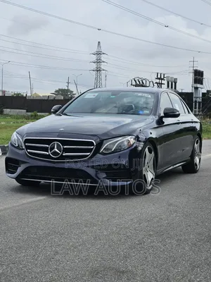 Mercedes-Benz E300 2018 Blue