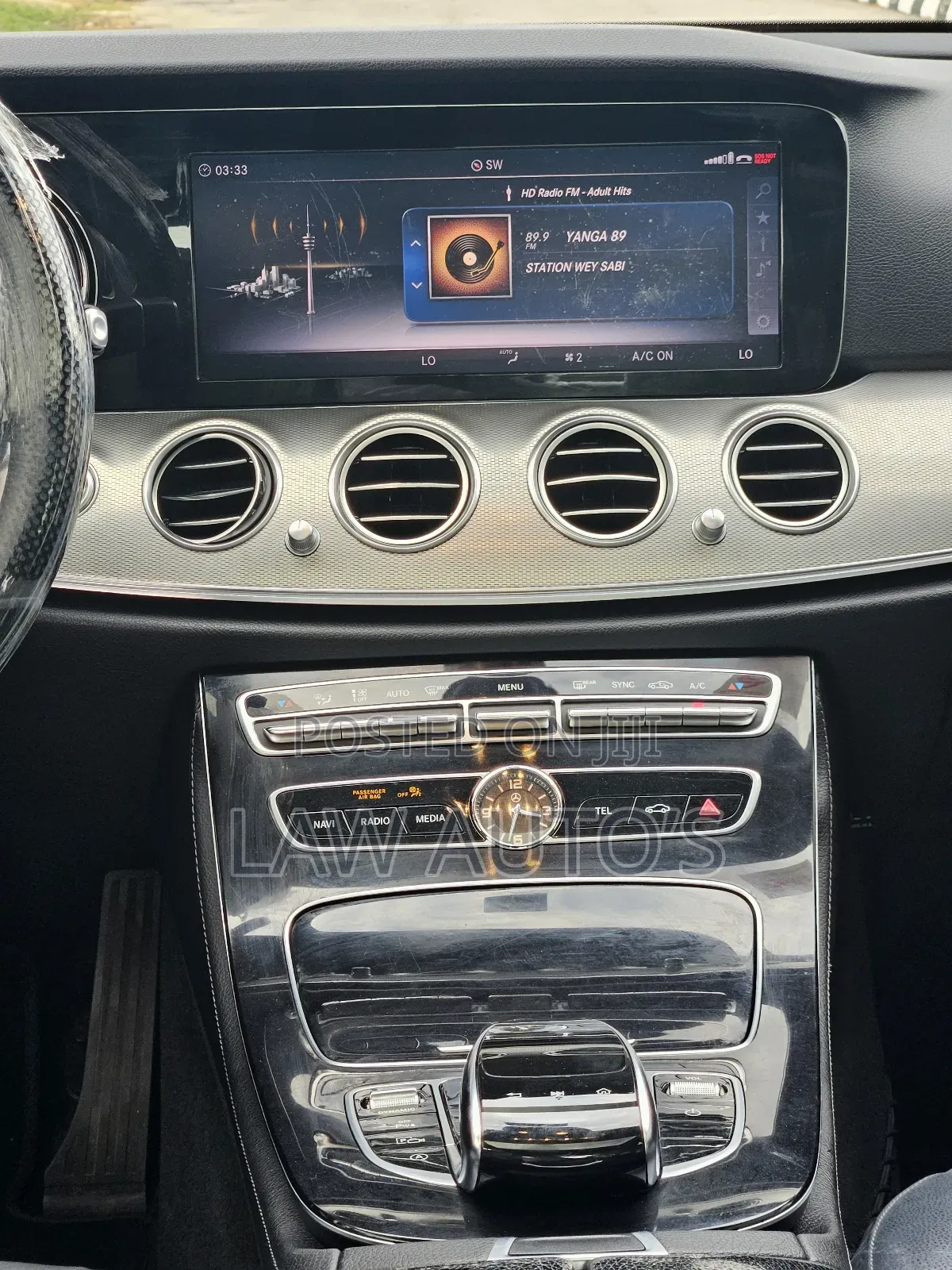Mercedes-Benz E300 2018 Blue