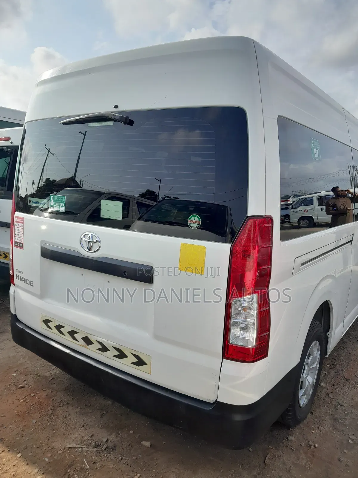 Toyota HiAce 2023 White