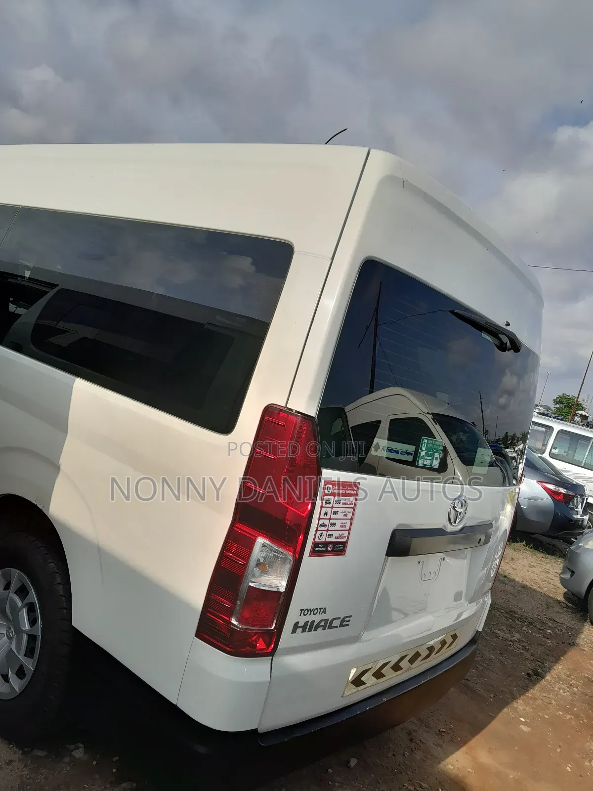 Toyota HiAce 2023 White