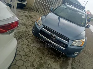 Toyota RAV4 3.5 Limited 2011 Blue