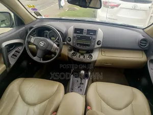 Toyota RAV4 3.5 Limited 2011 Blue