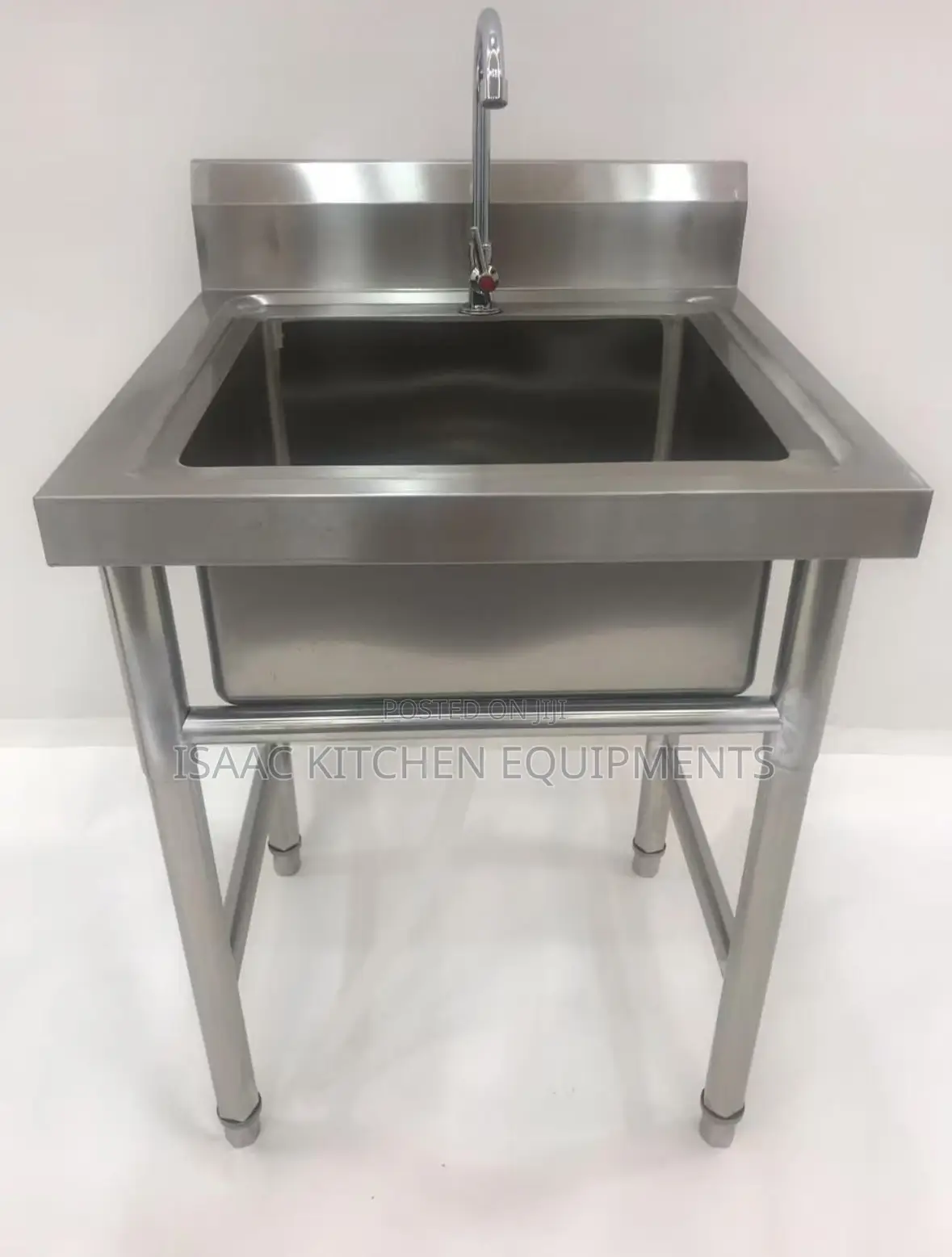 Standing Sink With Tap