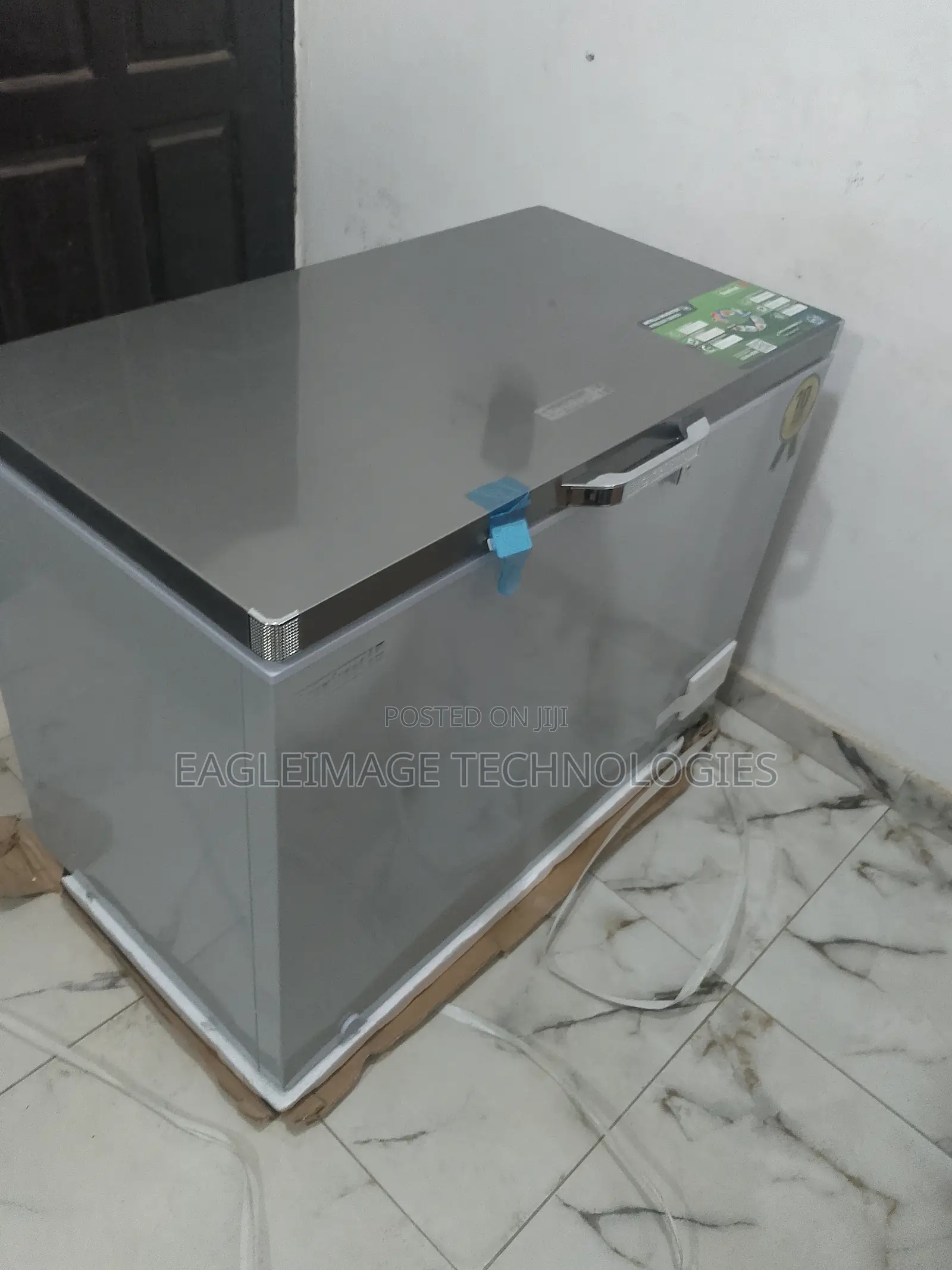 Scanfrost Inverter Freezer 300l - Fast Cooling Compressor