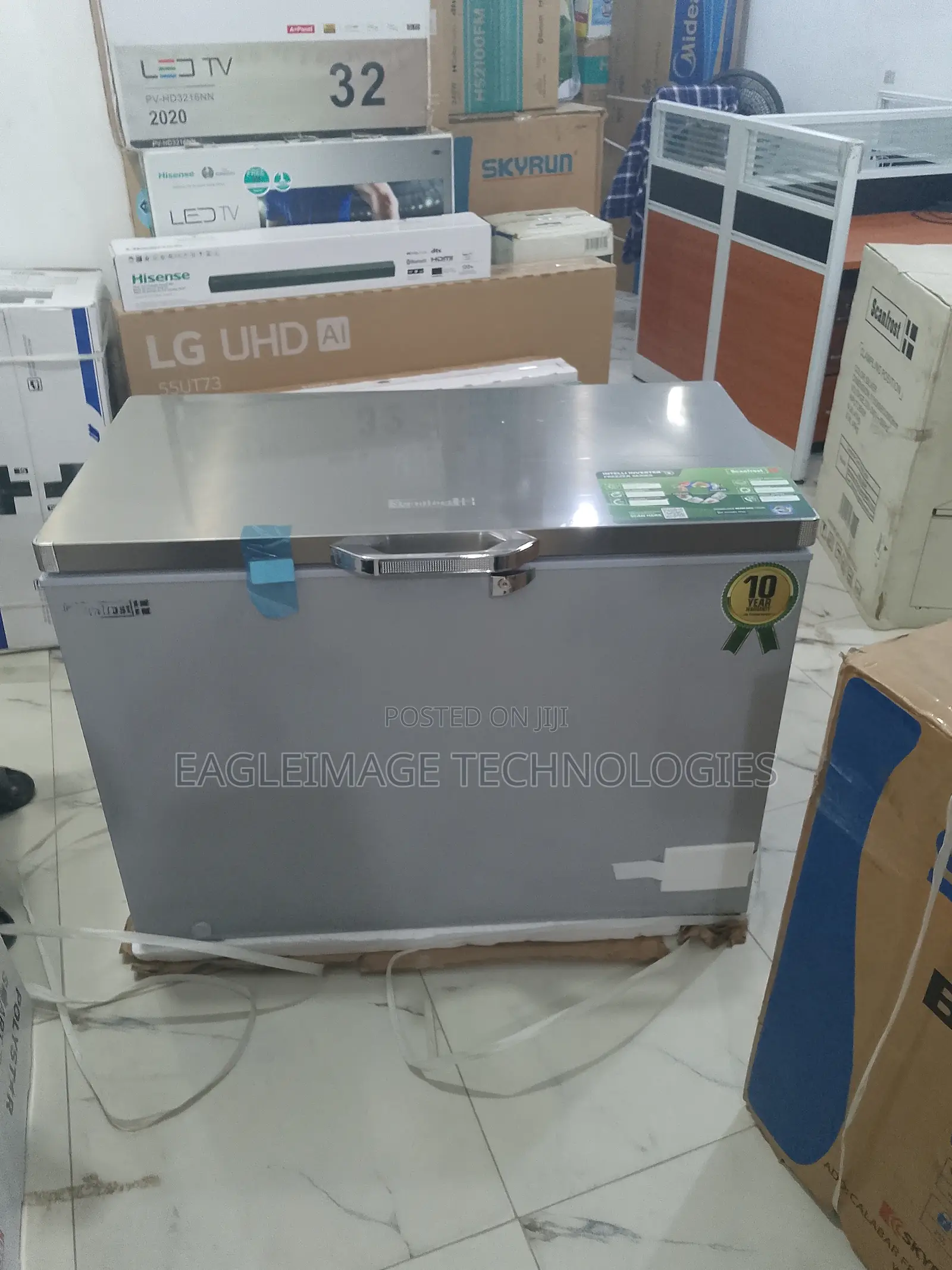 Scanfrost Chest Freezer Inverter Sfl300inv - Quiet Operation