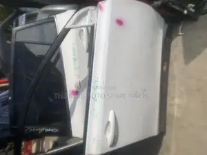 Toyota Rav4 2014 Model Complete Door Front Right
